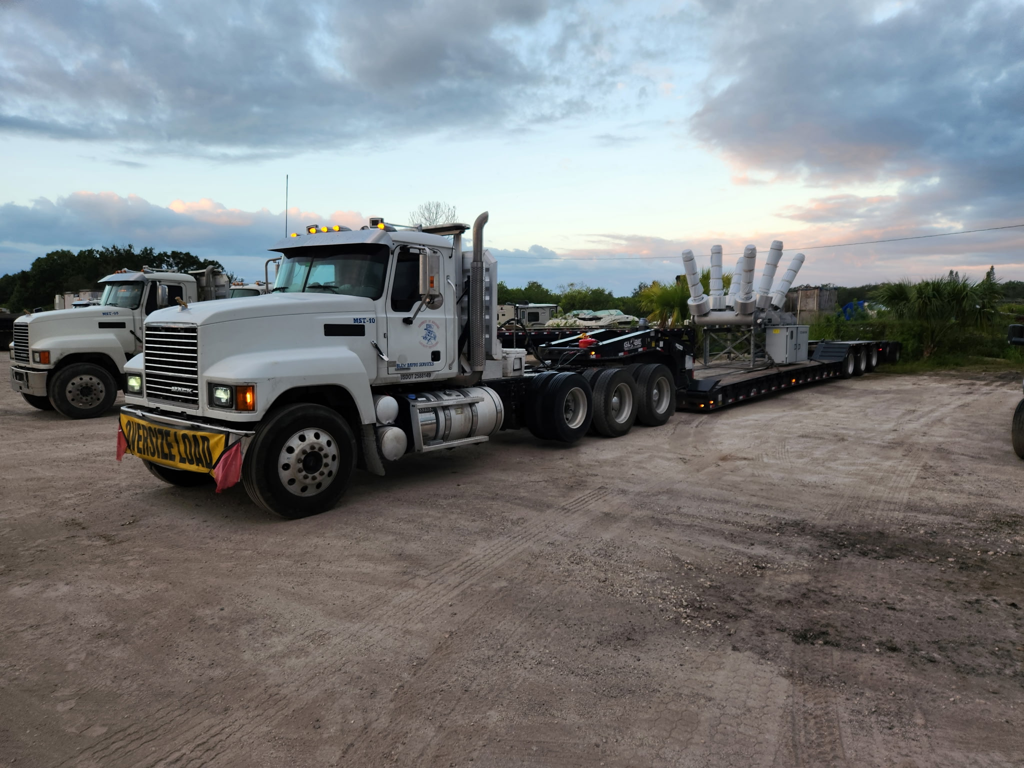 Transportation: Lowboys, Flatbeds and Drop Decks - Blew Bayou Services
